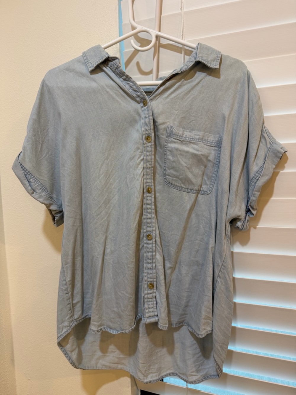 American Eagle Outfitters Light Blue Chambray Shirt